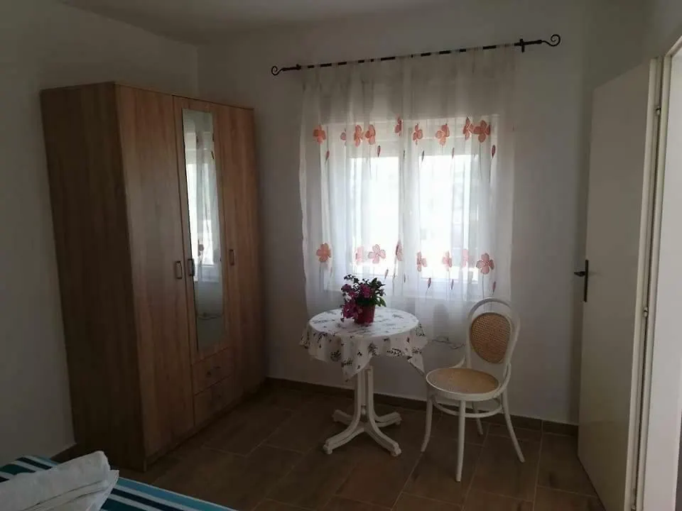 Apartman Nina Turanj