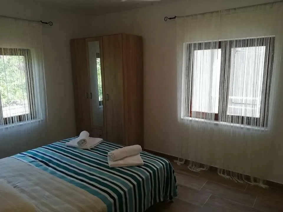 Apartman Nina Turanj